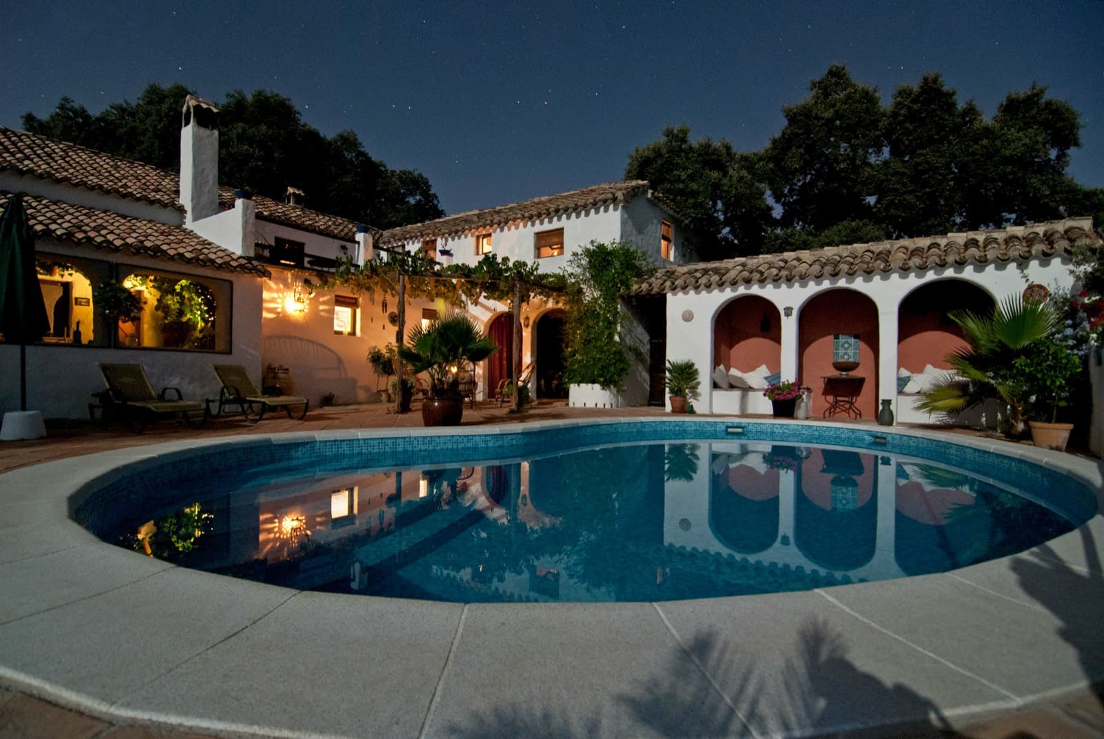 A modern verified villa listed on Manzil in Pakistan